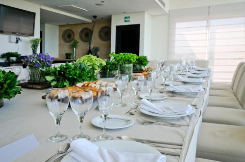 271157865 Crowne Plaza Villahermosa by IHG