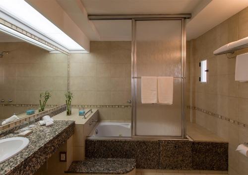 Superior Double Room image 1