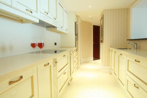 InterContinental - Kyiv by IHG