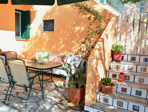  Angel suite,Sea View-Garden-BBQ in Lygia