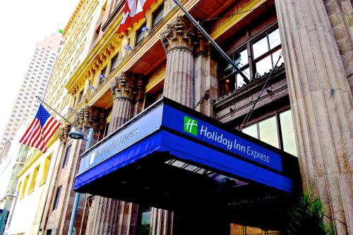 ทัศนียภาพภายนอกโรงแรม, Holiday Inn Express Cleveland Downtown By IHG near ลานกีฬาควิกเค่นโลนส์