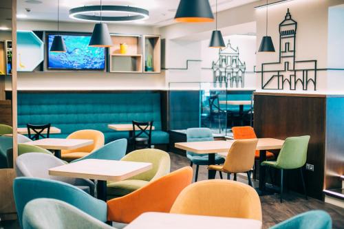 271206096 Holiday Inn Krakow City Centre by IHG