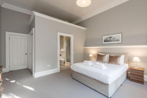 Destiny Scotland - Q-Residence - image 7