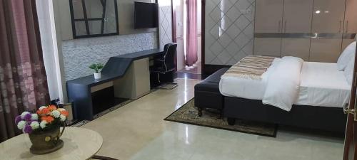 Lantana Hotel Lantana Hotel is conveniently located in the popular Dar Es Salaam area. Both business travelers and tourists can enjoy the hotels facilities and services. Free Wi-Fi in all rooms, 24-hour front desk