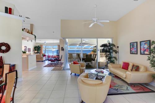 Deluxe Villa image 10