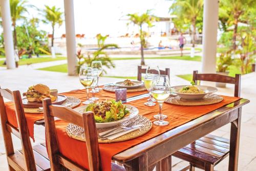 Windtown Beach Hotel - 레스토랑