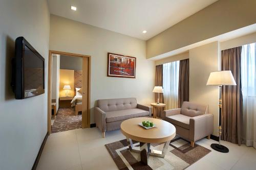 Berjaya Makati Hotel, Manila (zdjęcie 8)