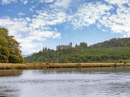 Rowan House - image 10