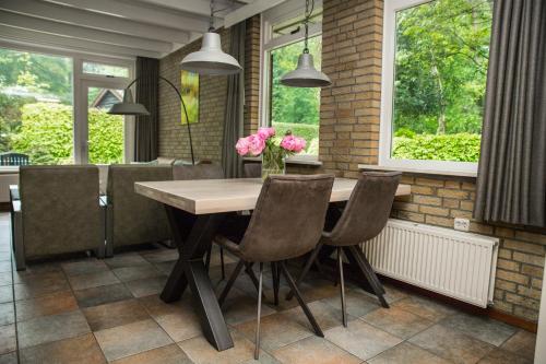 Létesítmények, Vakantie bij Meeussen - Schuttersoord in Verspreide huizen Bisselt