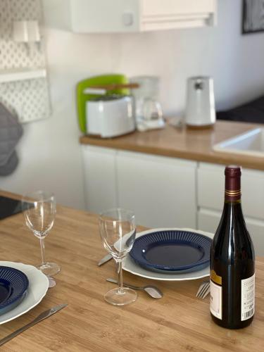 Les cèdres (Les cedres) in Uzes