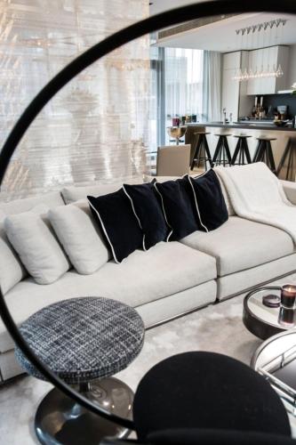 GuestReady - Luxurious Apt in CityWalk by the Mall