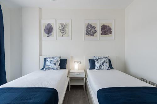 Apartment in Luxury Residential with pool and terrace - image 6