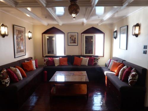 Dahabeya Queen Tiy - 05 Nights from Luxor - Private 5 Room