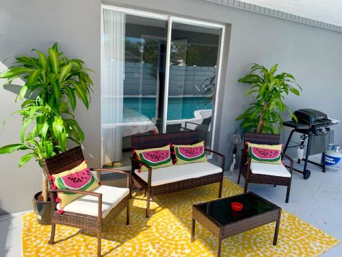 Aqua Vista Heated Pool Vacation home Beach within 6 minutes