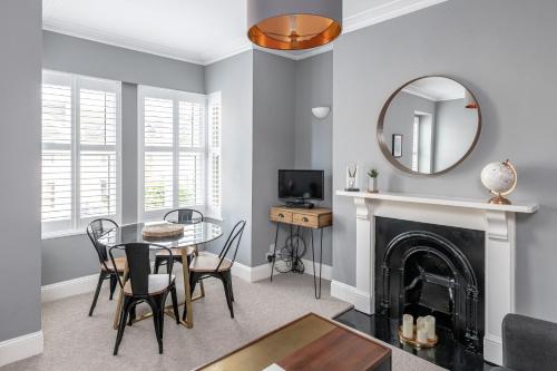 Modern & Spacious 2 Bedroom Maisonette, Bath (fotografie 10)