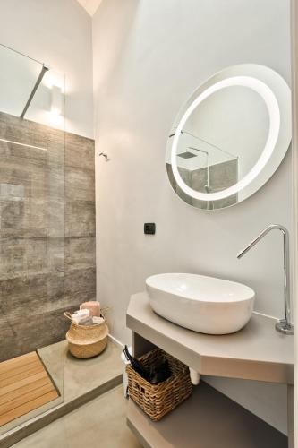 ACADAMIS - Suites & Junior Suites 5