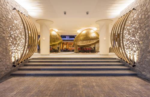 Fuajee, Centara Life Maris Resort Jomtien near Pattaya Park Tower