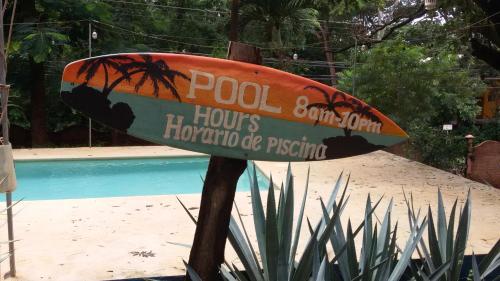 Casa Pura Vida Surf Hostel - Tamarindo Costa Rica