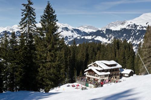  Schifer Berghaus in Klosters-Serneus