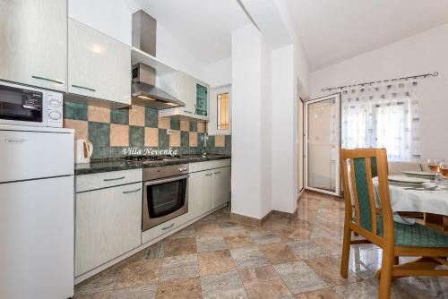 Apartment Rogoznica/Sibenik Riviera 7186