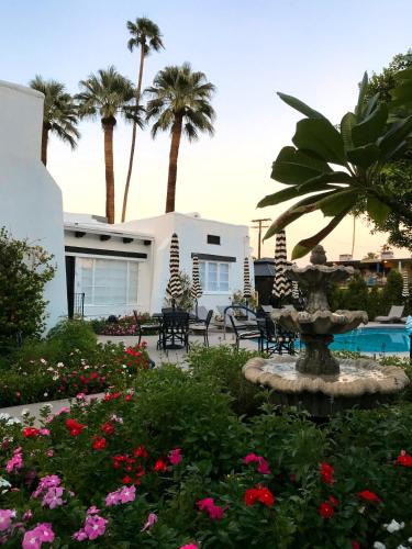 AMIN CASA PALM SPRINGS - main image