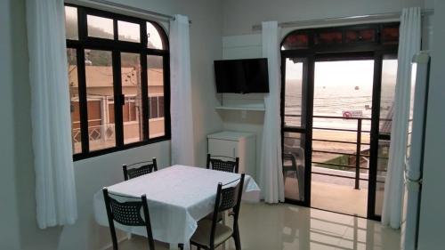 Residencial Mariano 1 - Vista para praia e Mar in Armacao