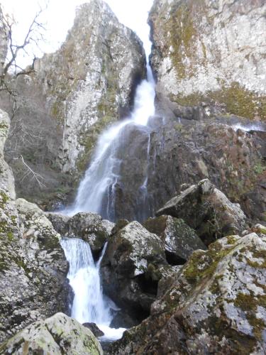 Casa MiraXurés con vistas a la Sierra del Xurés