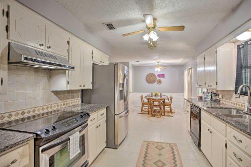 Retreat with Patio and Partial Lake Athens Views - image 4