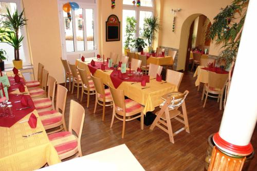Étterem, Hotel-Pension Grune Linde in Delitzsch