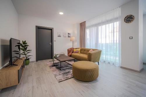 Grunt Apartments - image 3