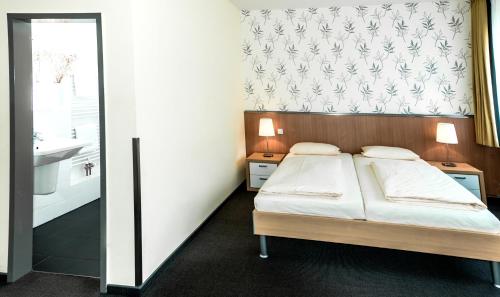 Hotel Flämischer Hof - image 2