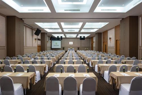 Rated highly by Business travelers