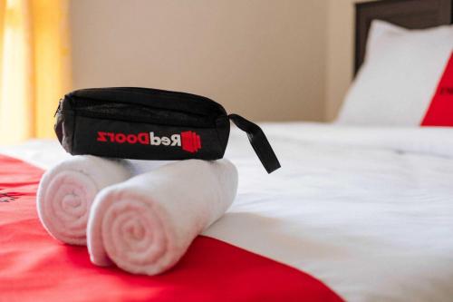 RedDoorz Resort near Darajat Garut in Pasirwangi