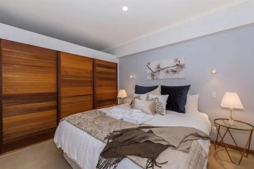 Fabulous Apartment with Harbour Views Free Netflix