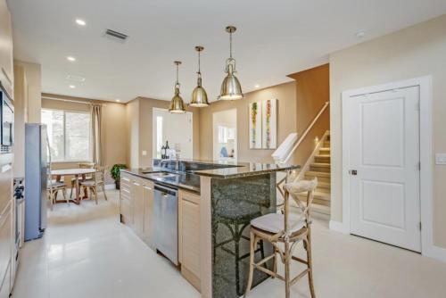 The Secret to Enjoying the Best Orlando Townhome Holiday while Staying on Magic Village Resort Orlando Townhome 3698 - image 2
