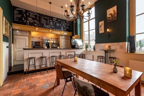 Pubi/sohvabaar, Stayokay Hostel Domburg in Oostkapelle