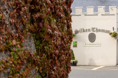 Silken Thomas Accommodation