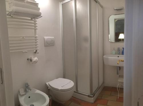 Vicolo del Lupo Guesthouse, Рим (фото 9)