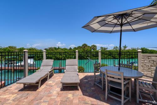 Suntan Terrace – Nokomis, FL