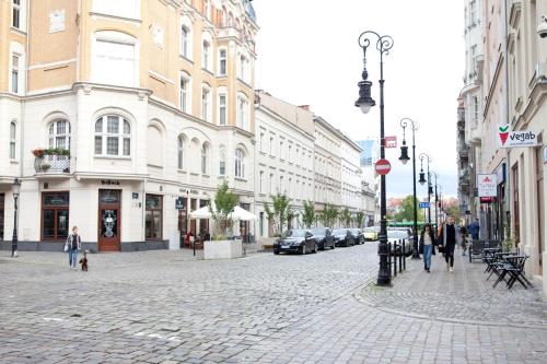 Old Town Mystery-