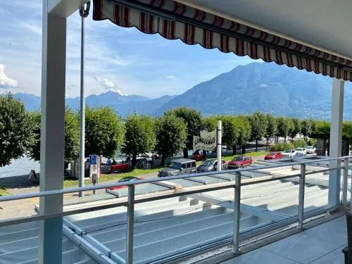 Lungolago Rosso in Locarno, Schweiz