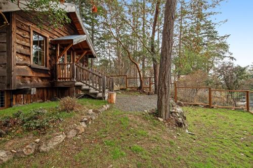 Little Refuge in town