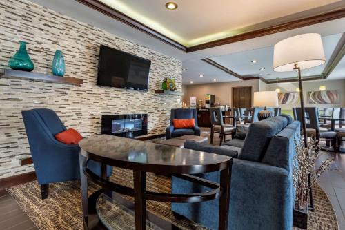 Comfort Inn & Suites Butler