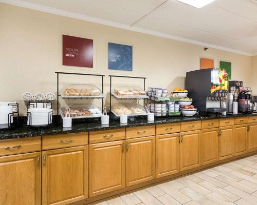 Comfort Inn Oxon Hill - National Harbor - 레스토랑