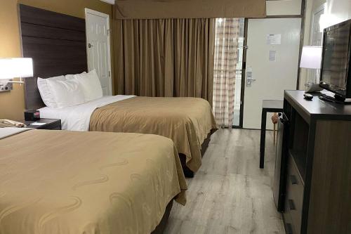 Quality Inn Branson - Hwy 76 Central