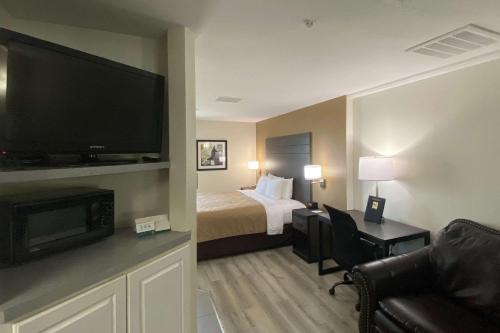 Quality Inn Branson - Hwy 76 Central