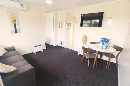 Orere Point TOP 10 Holiday Park, Auckland (photo 10)