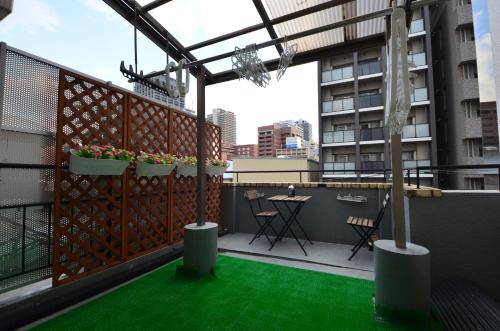 River Side Namba 500