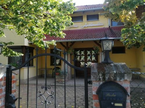 . Cserke Apartmanház