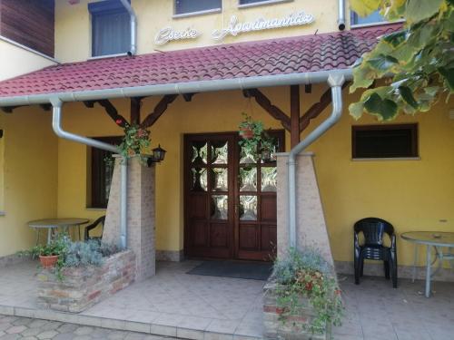 Cserke Apartmanház